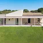 Isla Villa *