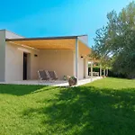 Isla Villa